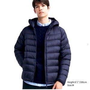 Uniqlo- Small Navy Men’s Ultra Light Down Parka (3D Cut) 2022